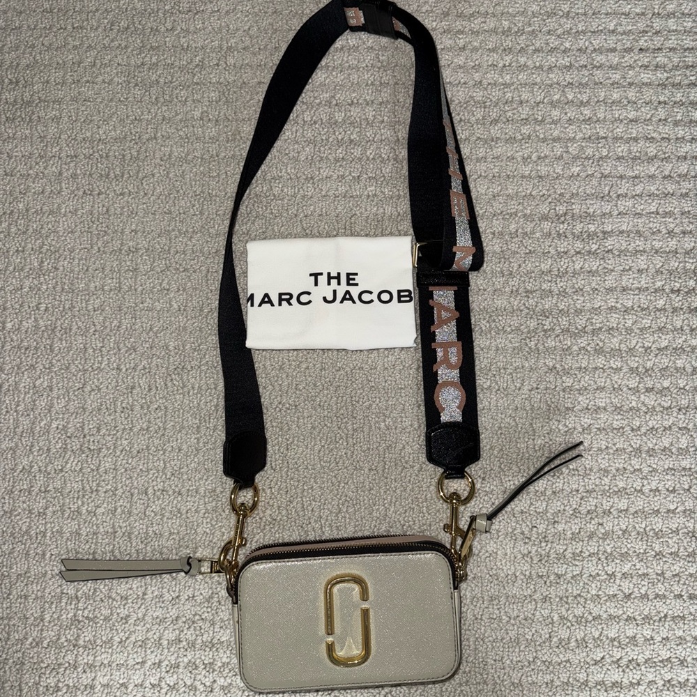 Marc Jacobs Cream and Black Crossbody Bag with Dust Rose and Gold Accents